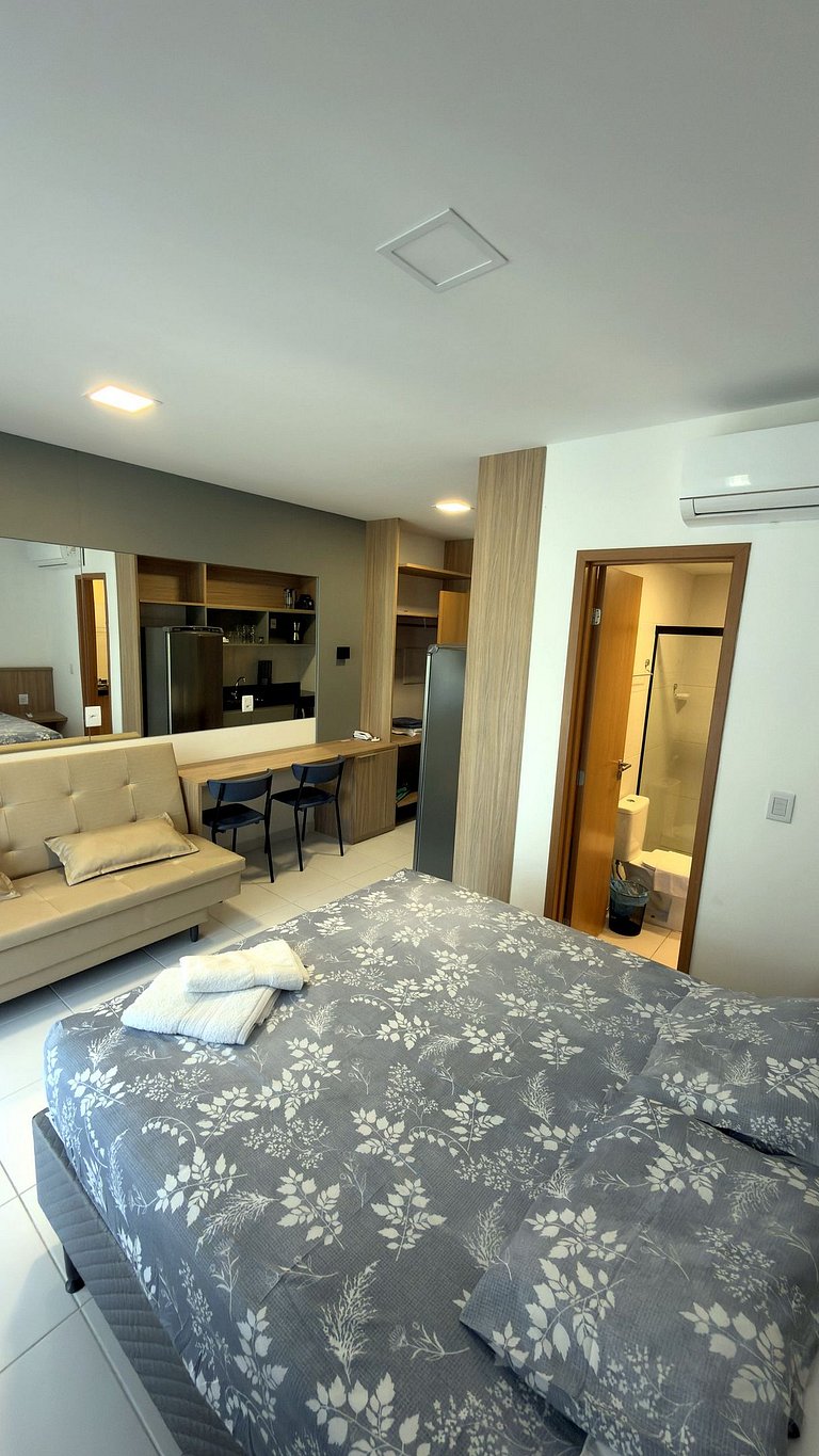 Studio Makia C-014