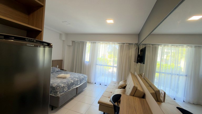 Studio Makia C-014