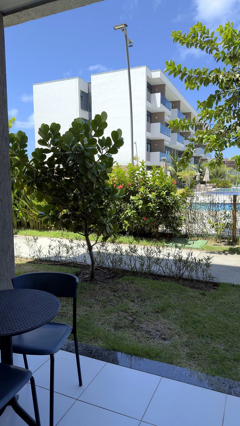 Studio Makia D-001