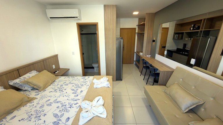 Studio Makia D-001
