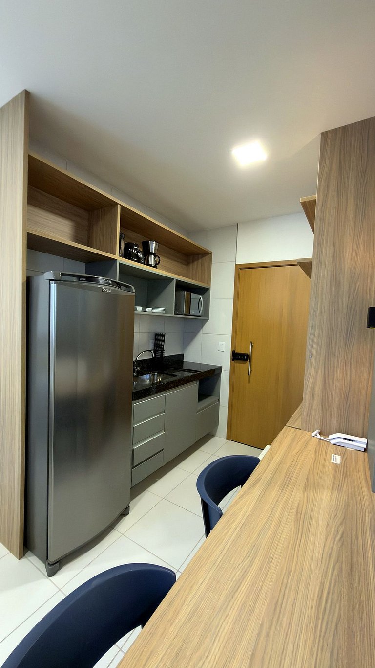 Studio Makia D-001